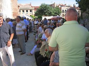 commemoration du MASSACRE du 5 juillet 1962  au mur des disparus 010